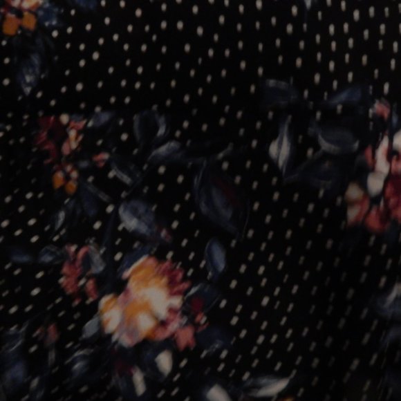 By & By XXL Blouse - Picture 4 of 4